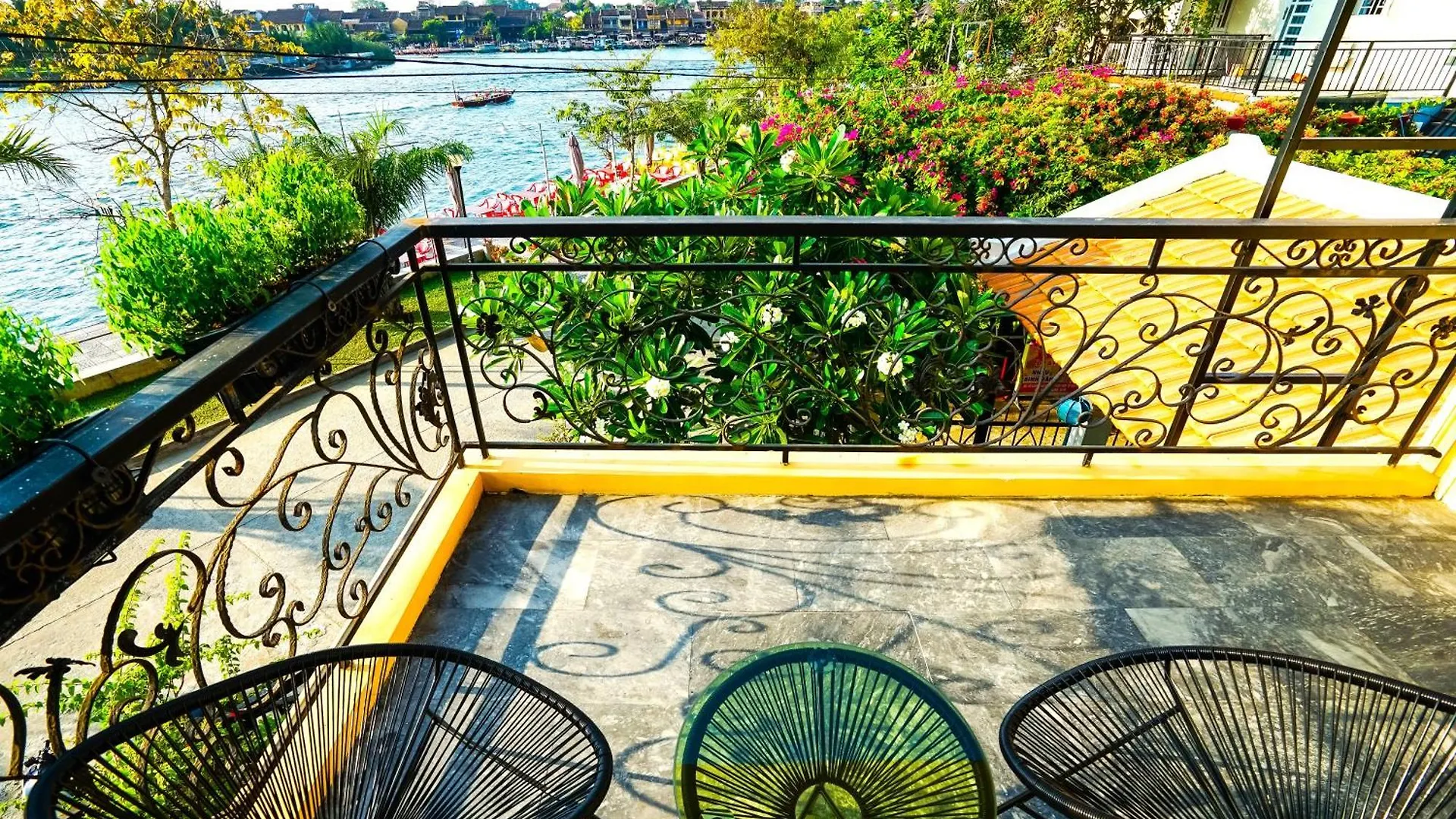 Koi Riverside Apartments Hội An Vietnám